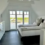 Fischerhaeuschen Am Kurpark Tatil Evi