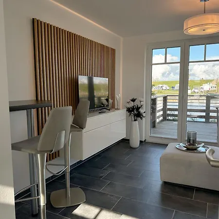 Fischerhaeuschen Am Kurpark