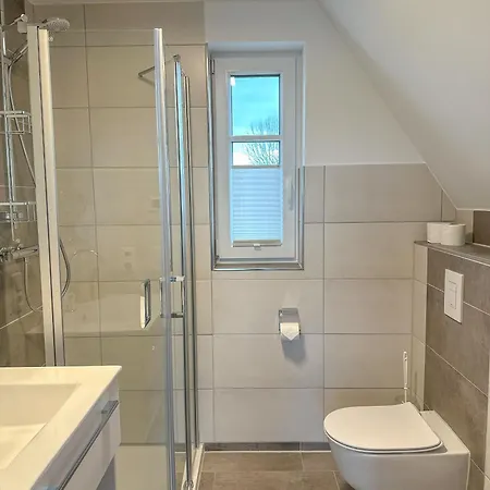 Fischerhaeuschen Am Kurpark